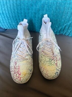 Under Armour White Kids High-Top Sneakers with Multicolor Vein Detail